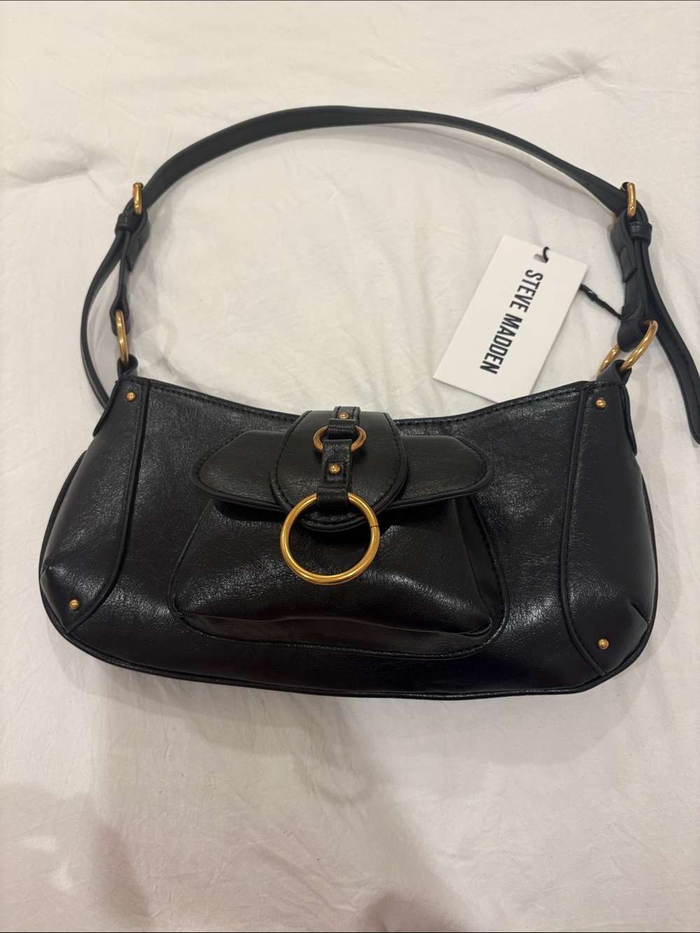 Steve Madden Black Shoulder Bag with Gold Ring Accent - Picture 1 of 5